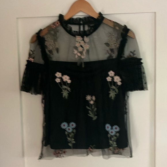 Lea & Viola Tops - Lea & Viola black embroidered floral blouse